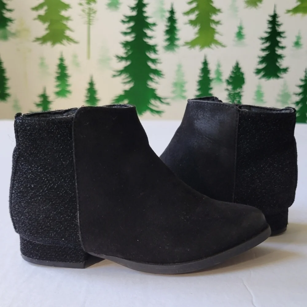 Old Navy Girls Glitter Boots.